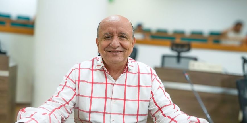 Diputado Carlos Reyes reta a Oscar Barreto a dar la cara en el Senado