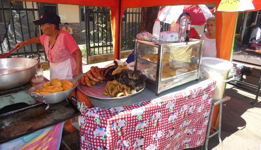 Así puede solicitar el permiso para vender durante el Festival Folclórico en Ibagué