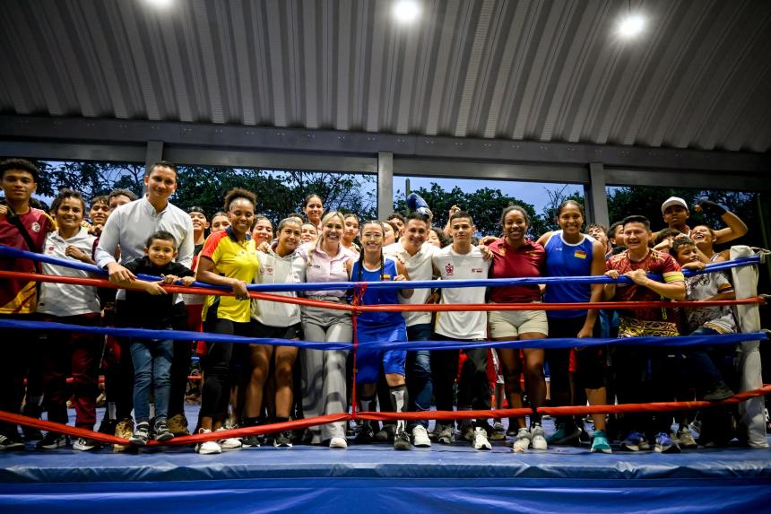 Nuevo polideportivo en barrio Onzaga mejora espacios para el deporte en Ibagué