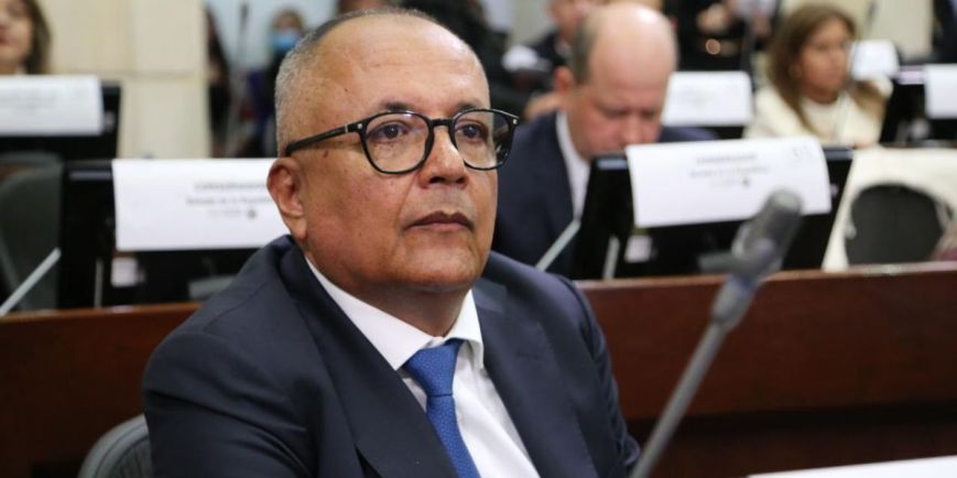 Corte Suprema descarta medida de aseguramiento contra el senador Óscar Barreto