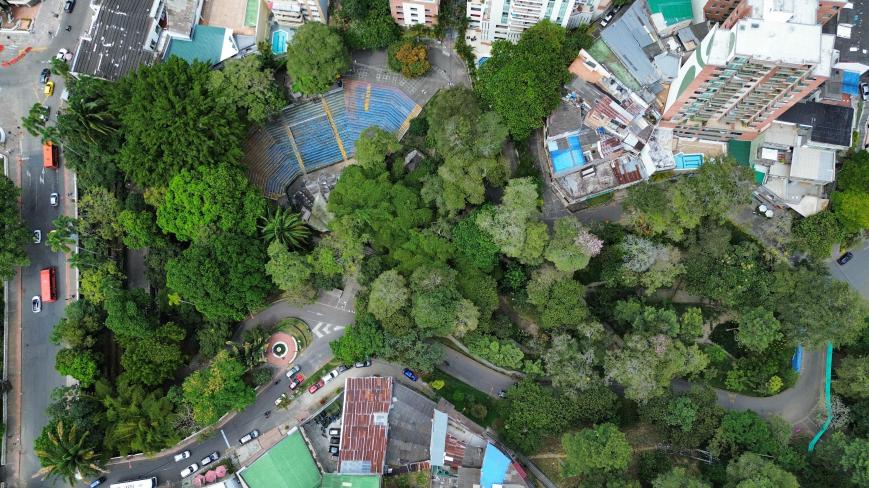 Alcaldía acelera obras en el Parque Centenario con más de cinco frentes de trabajo