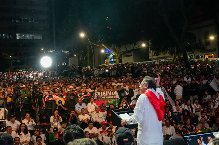 “Si hubiera reelección, los barrería de lejos”: Petro asegura que ganaría otro mandato