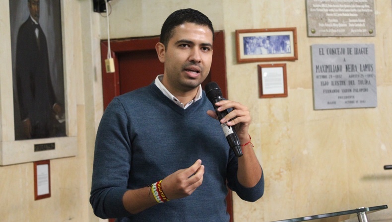 Renuncia en menos de 24 horas del secretario de Salud evidencia “improvisación”, advierte concejal Zambrano