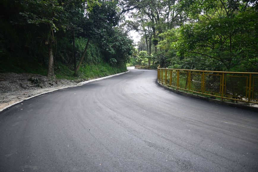 Avanzan obras de adecuación y refuerzo en el Parque Centenario de Ibagué