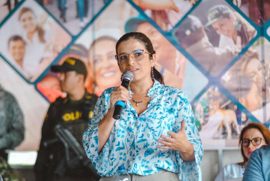 Martha Alfonso denuncia que su equipo de campaña fue retirado de Murillo