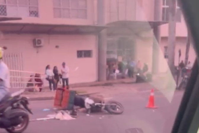 Accidente de motocicleta se registró frente al Hospital San Francisco, en Ibagué